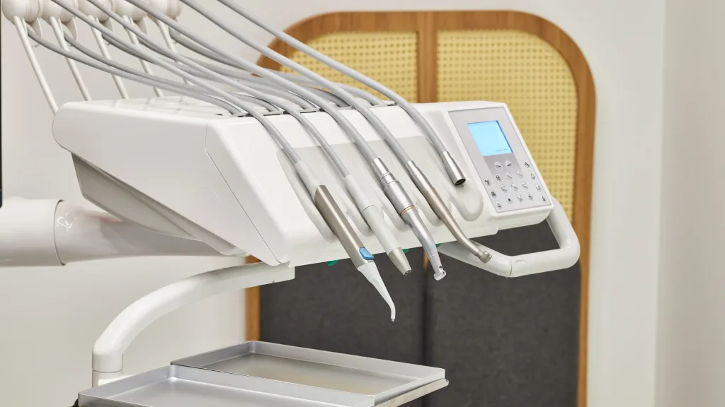 Should You Lease or Buy Dental Equipment? A Financial Guide for Dentists